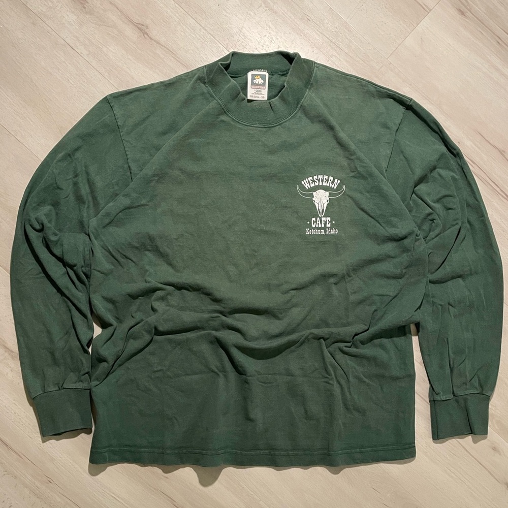 Vintage Longsleeve Graphic Tee